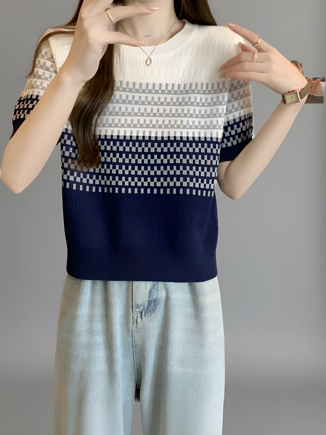Women's striped ice-silk fabric knit top, 2026 summer new model, for petite, loose fit, thin, short sleeve, crew neck, casual style