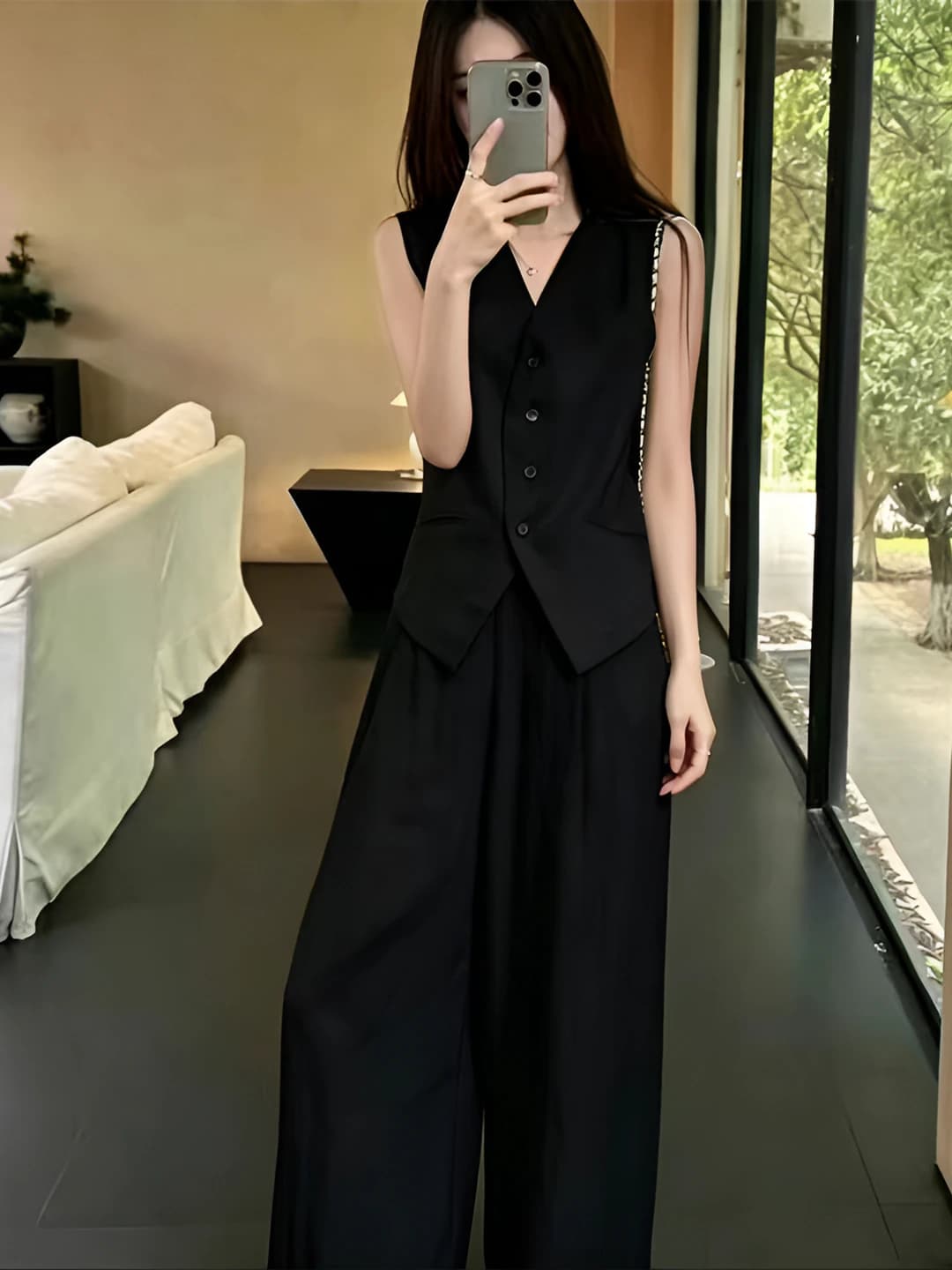 Black (set)