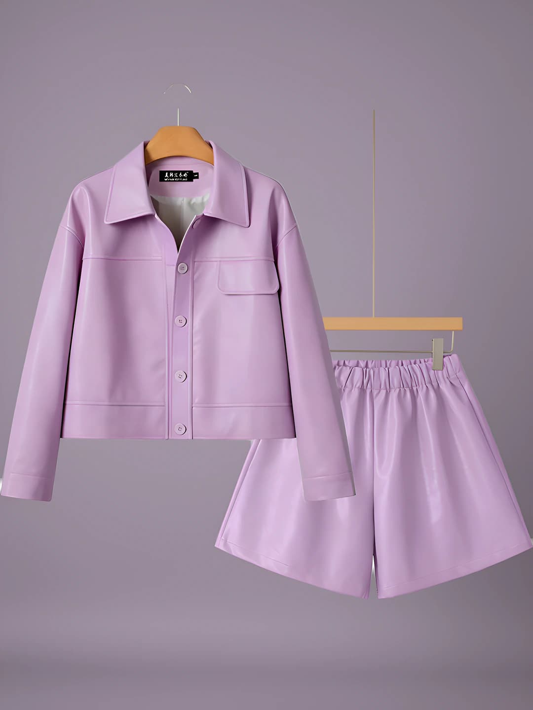 Women's casual PU leather set: short jacket with lapel collar, single button row, loose fit and A-line shorts