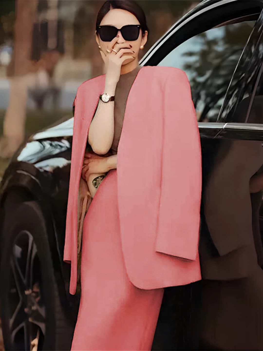 Raspberry color [skirt + suit]