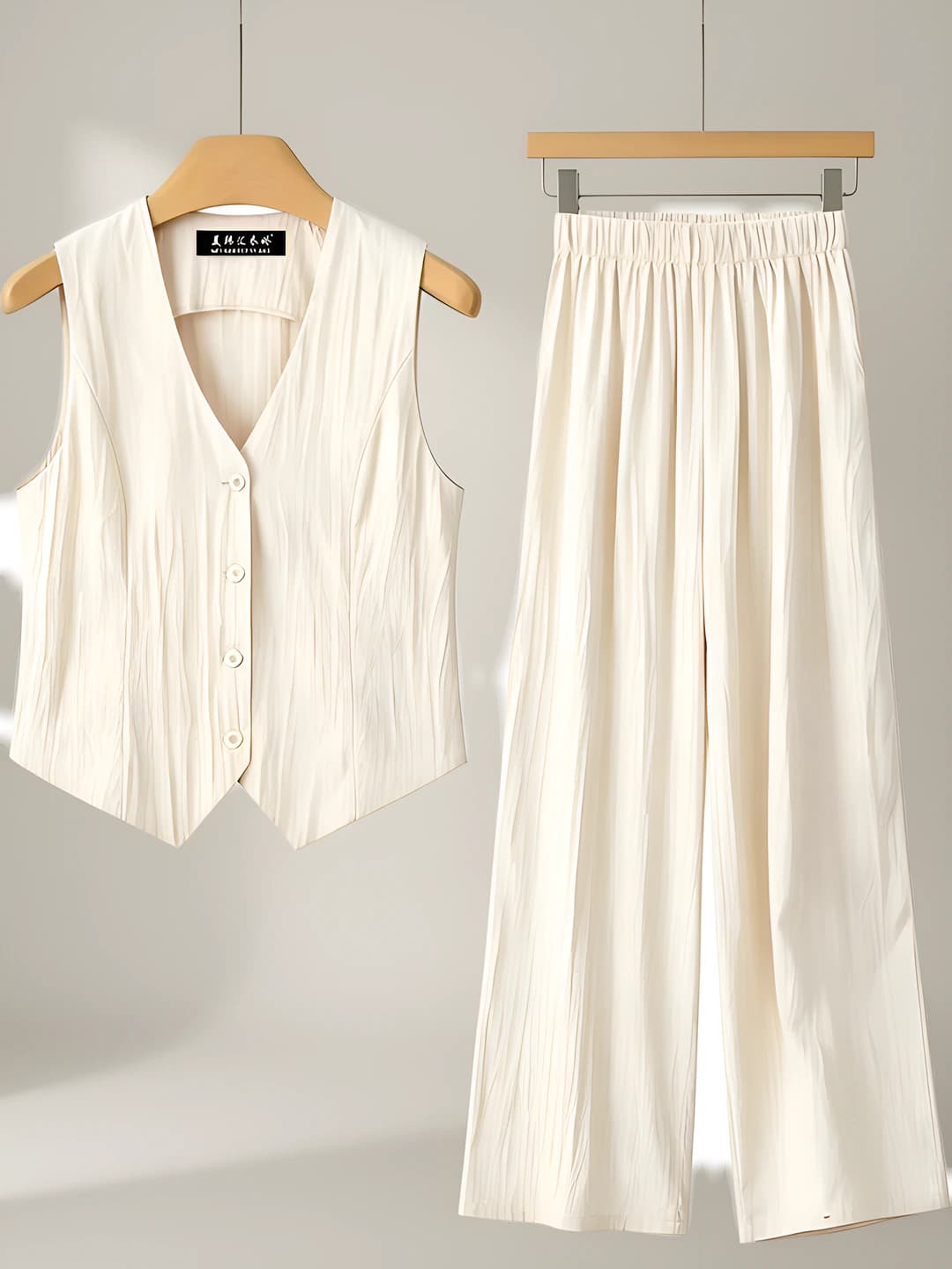 Off-white set