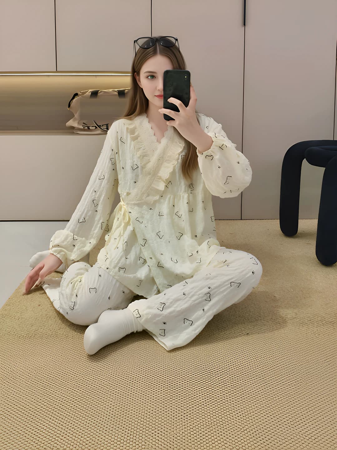 Women's maternity nursing home set (wrap top and pants) in cloud cotton with built-in bra, V-neck, long sleeve, for spring, summer and autumn