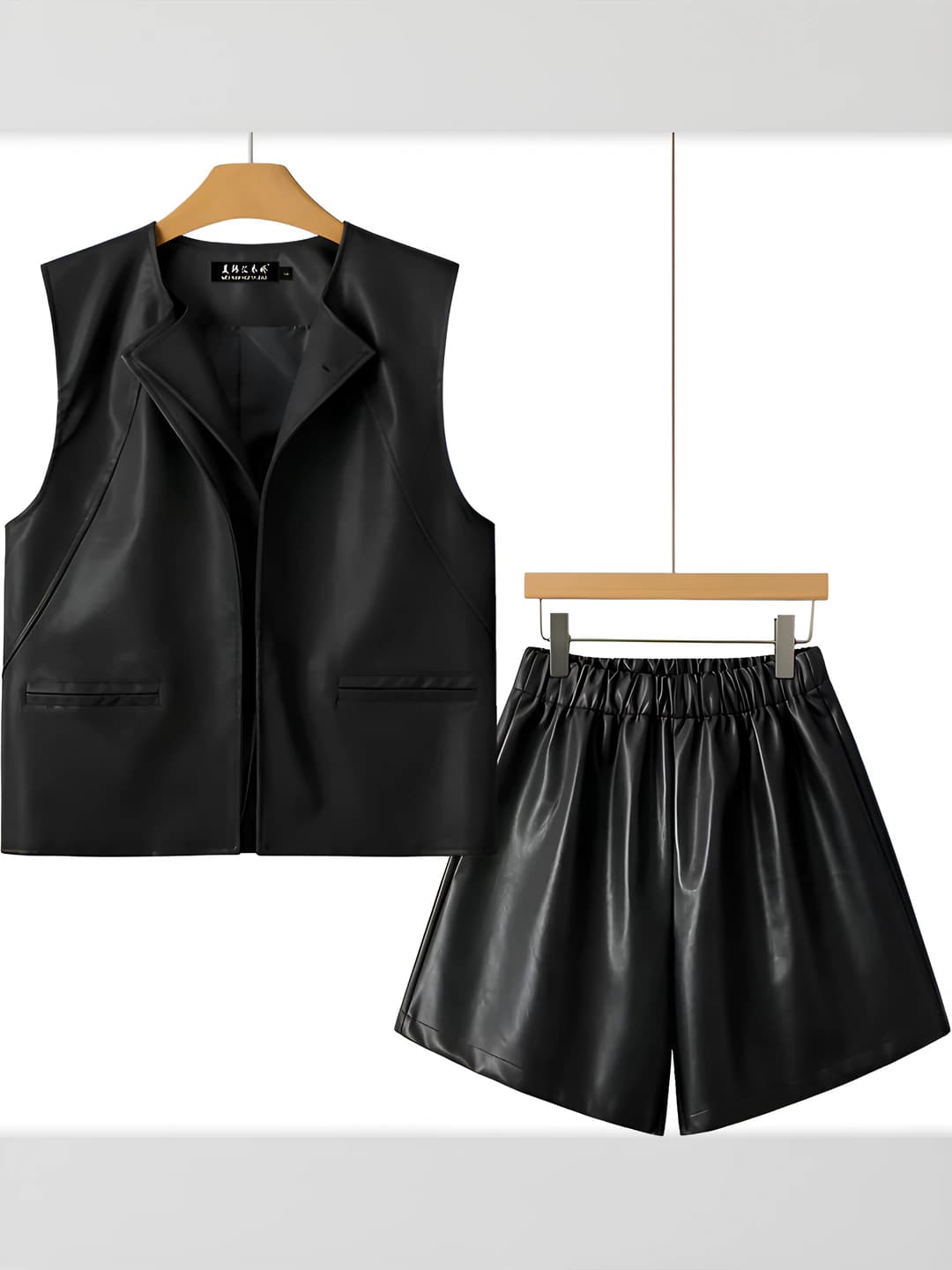Black (set)