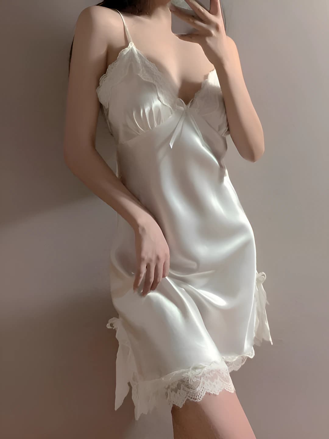 Women's summer thin ice-silk satin nightgown, V-neck, sleeveless, stretch, breathable, all-season