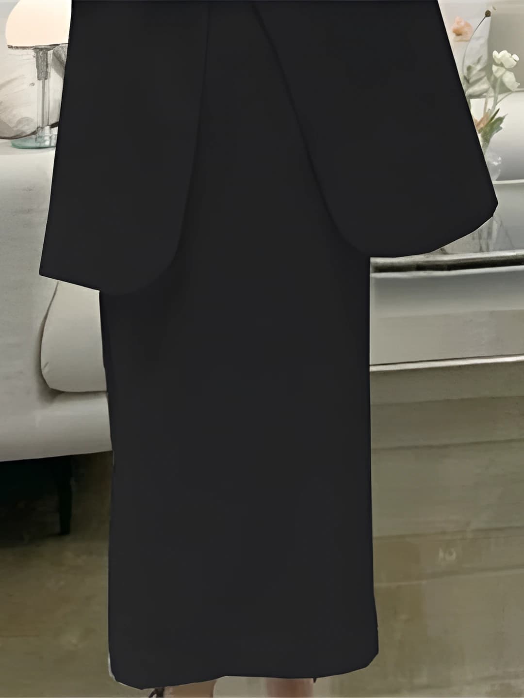 Qora yubka