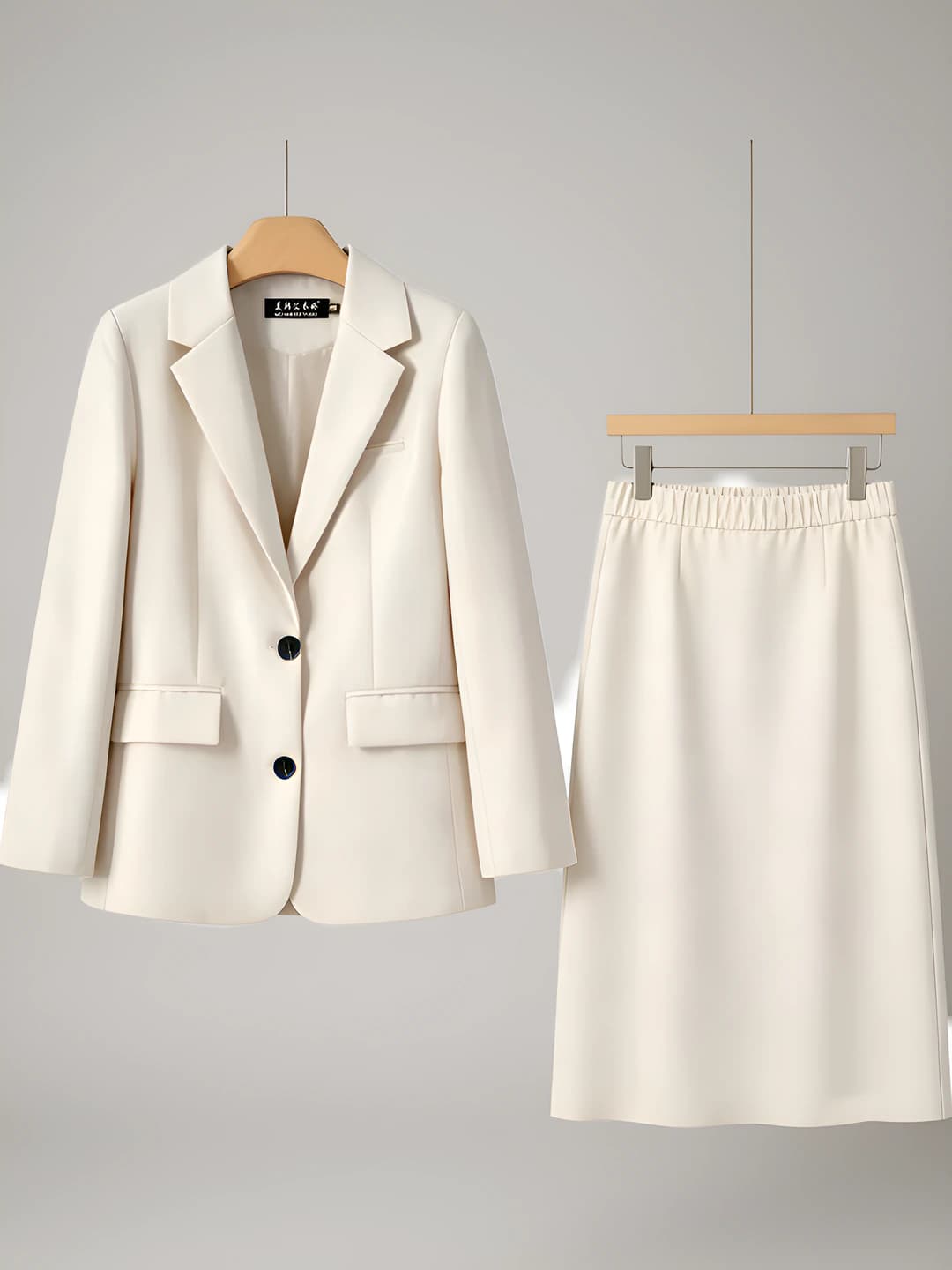 Off-white set