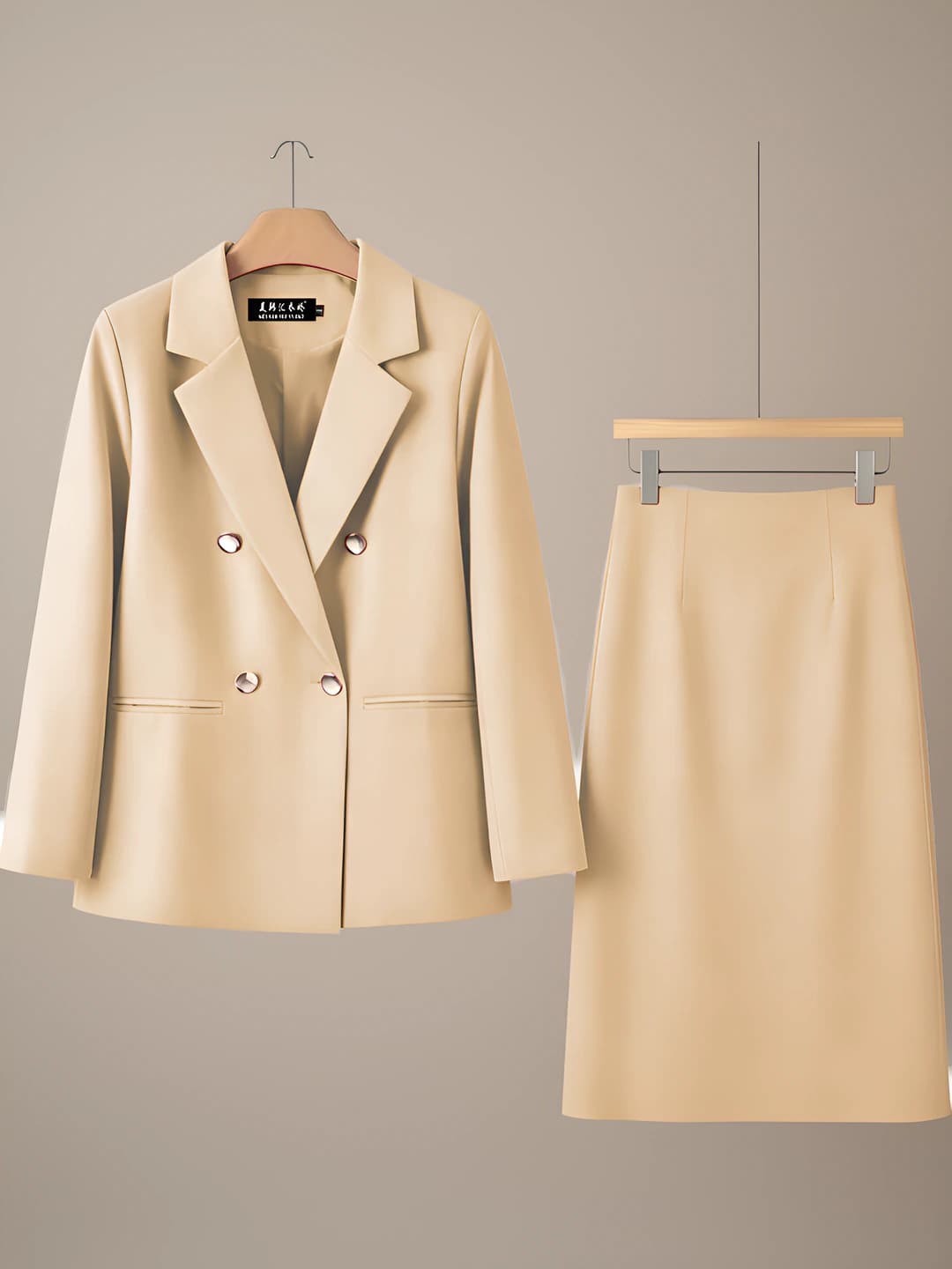 Ginger yellow suit