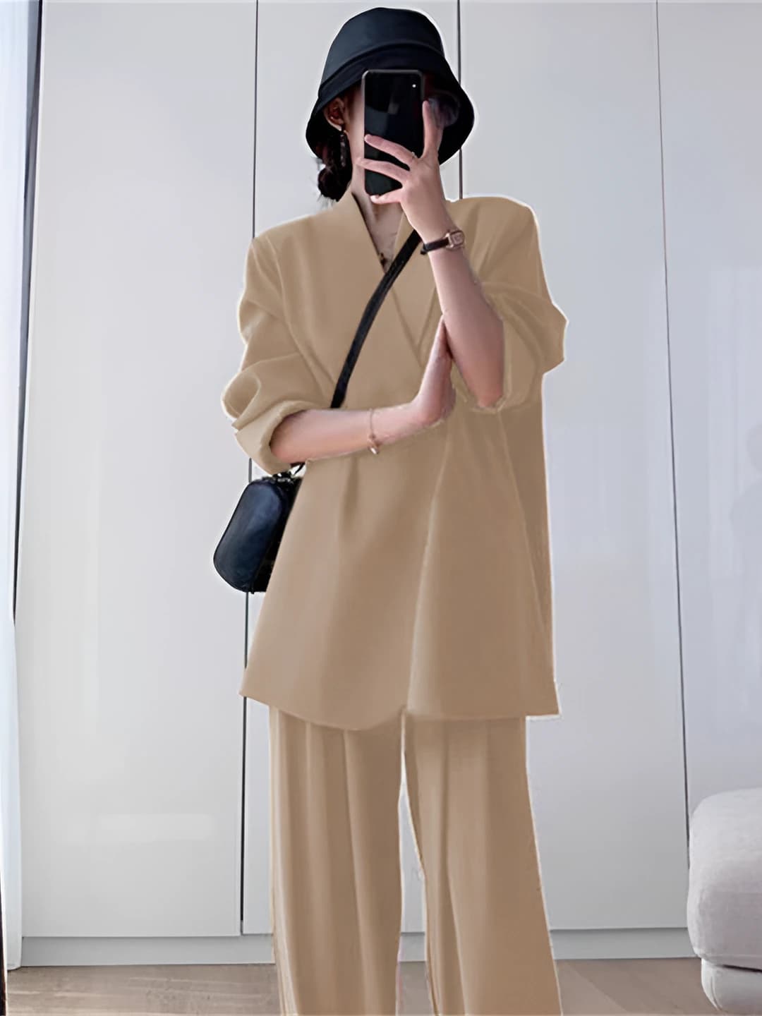 Khaki set