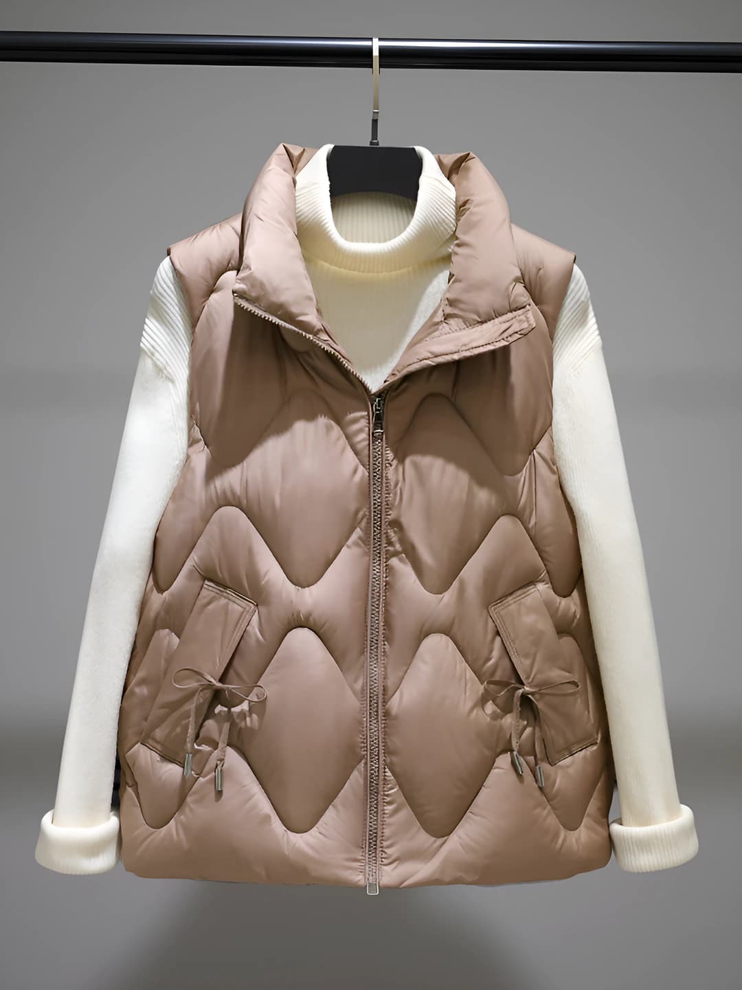 Women's padded vest for petite, down-alternative fill, cropped, stand collar, zip, solid colour, loose fit, Korean style
