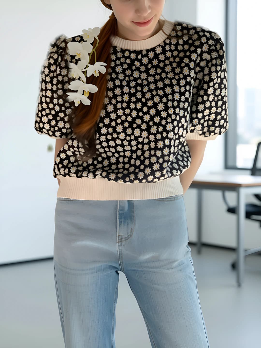 Women's short sleeve knit top with crew neck, geometric pattern, slim fit, spring 2026