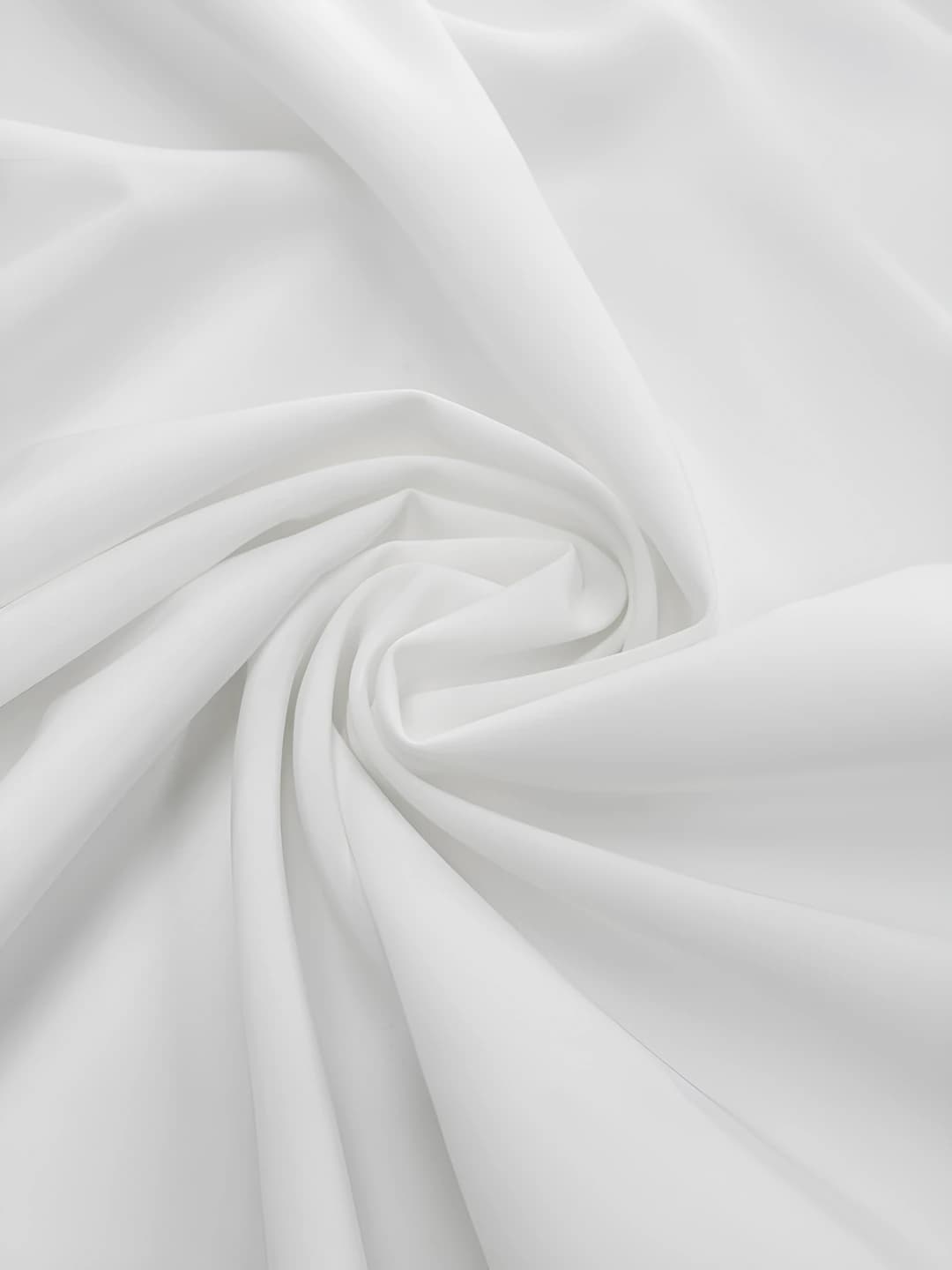 Composition: 95% polyester, 5% spandex