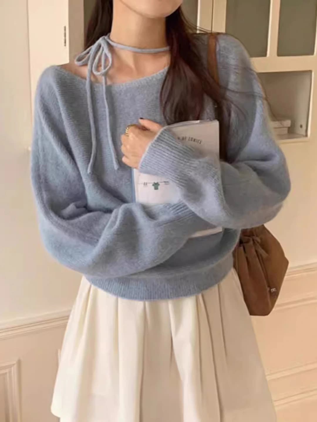 Women's autumn-winter crew neck long sleeve solid colour batwing sleeve sweater with tie and patchwork details, soft knit