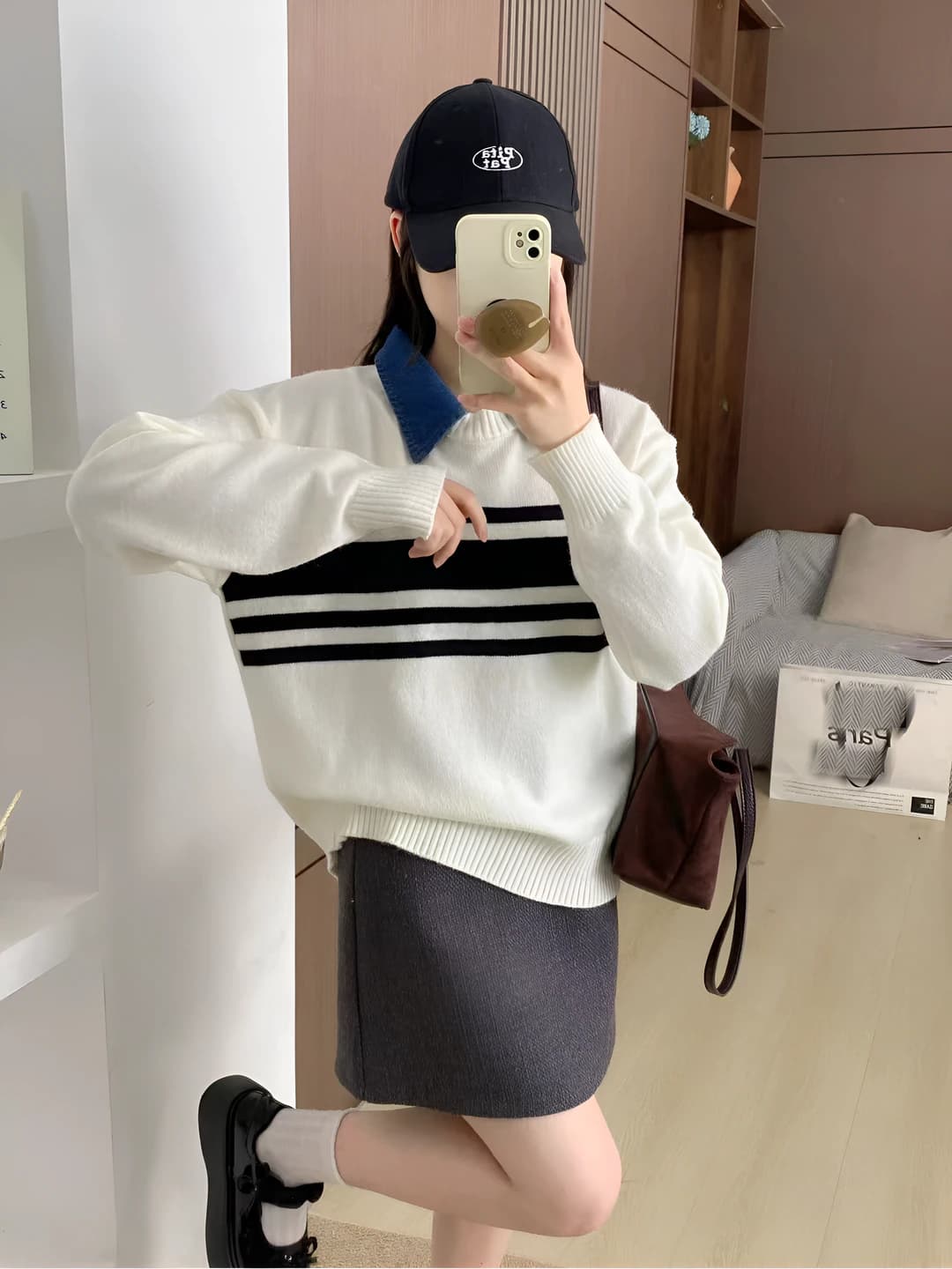 White T-shirt