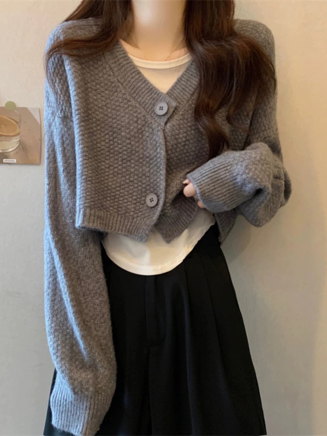 Women's V-neck knit cardigan 2026 spring-autumn, high waist, slimming, solid colour, long sleeve, cropped