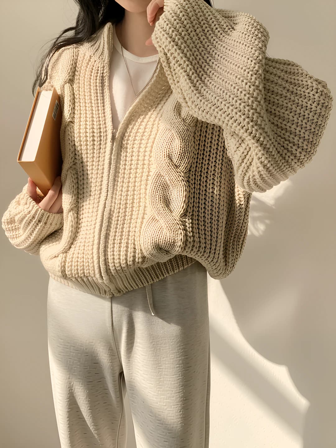 Women's retro cable knit zip-up cardigan, loose fit, autumn-winter
