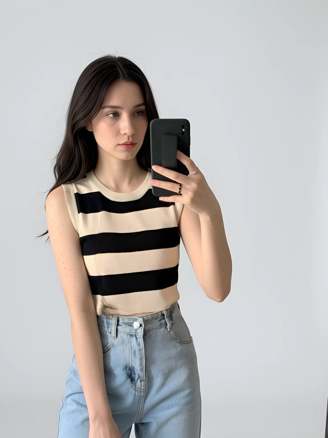 Women's sleeveless striped tank top, slim fit, cropped, summer