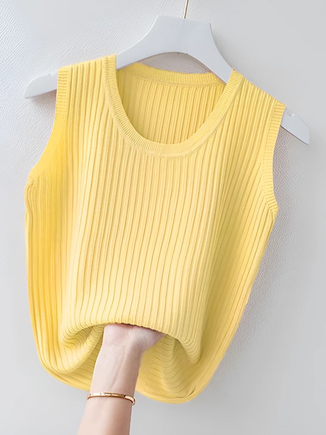 Ginger yellow