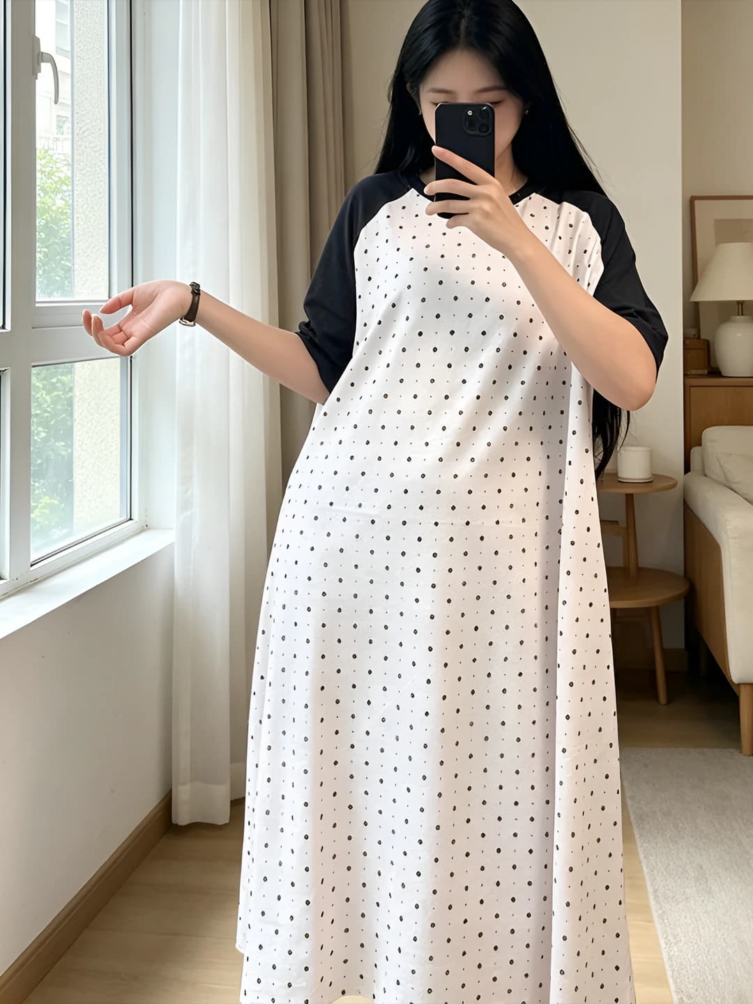 Синие рукава, розовая клетка