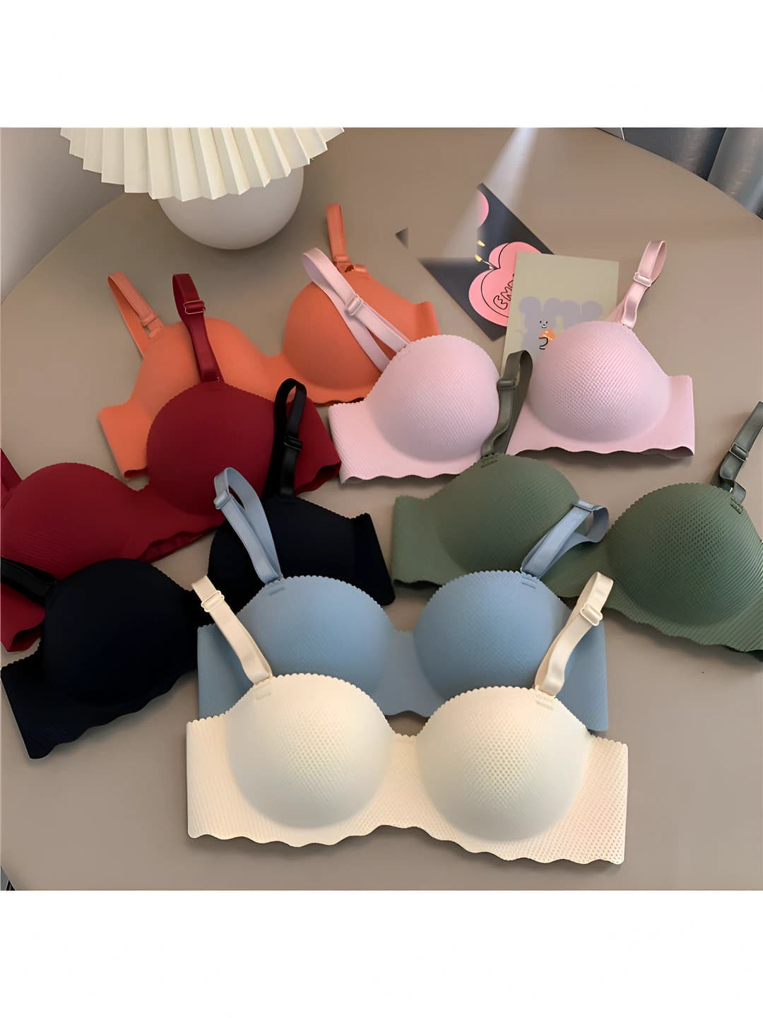 Women's seamless, wireless, push-up, breathable, moisture-wicking, lifting, side-slimming, side-bust-gathering, massage, comfortable, casual bra