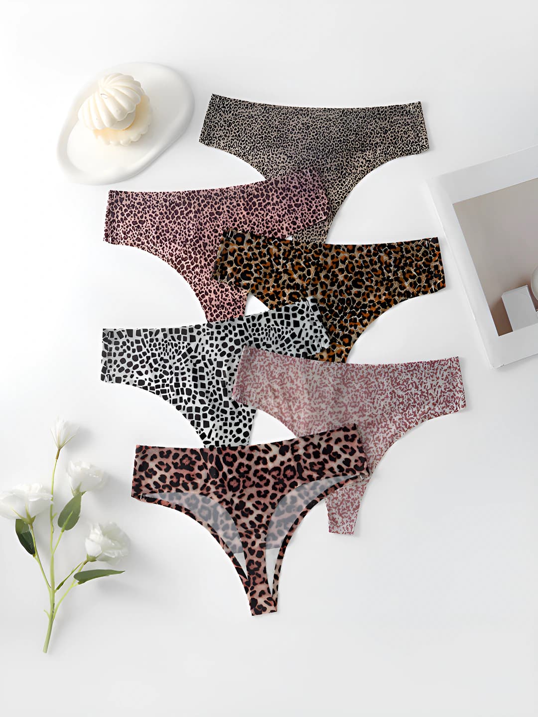 Women's plus size sports seamless low waist ice-silk fabric leopard print T-briefs