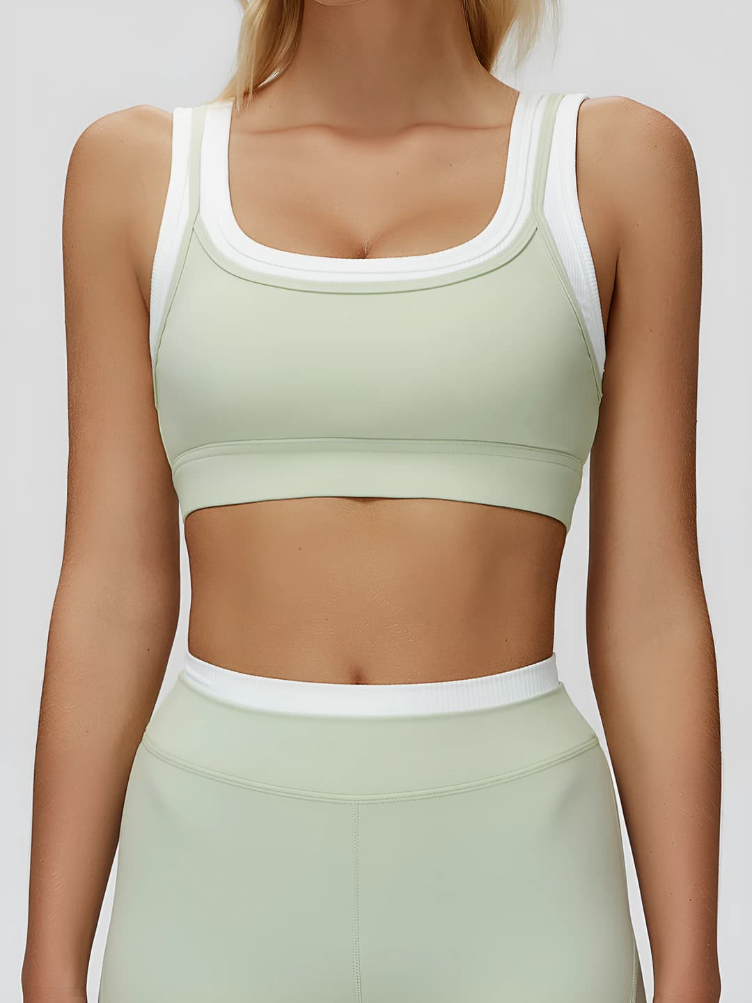 Light fruit green