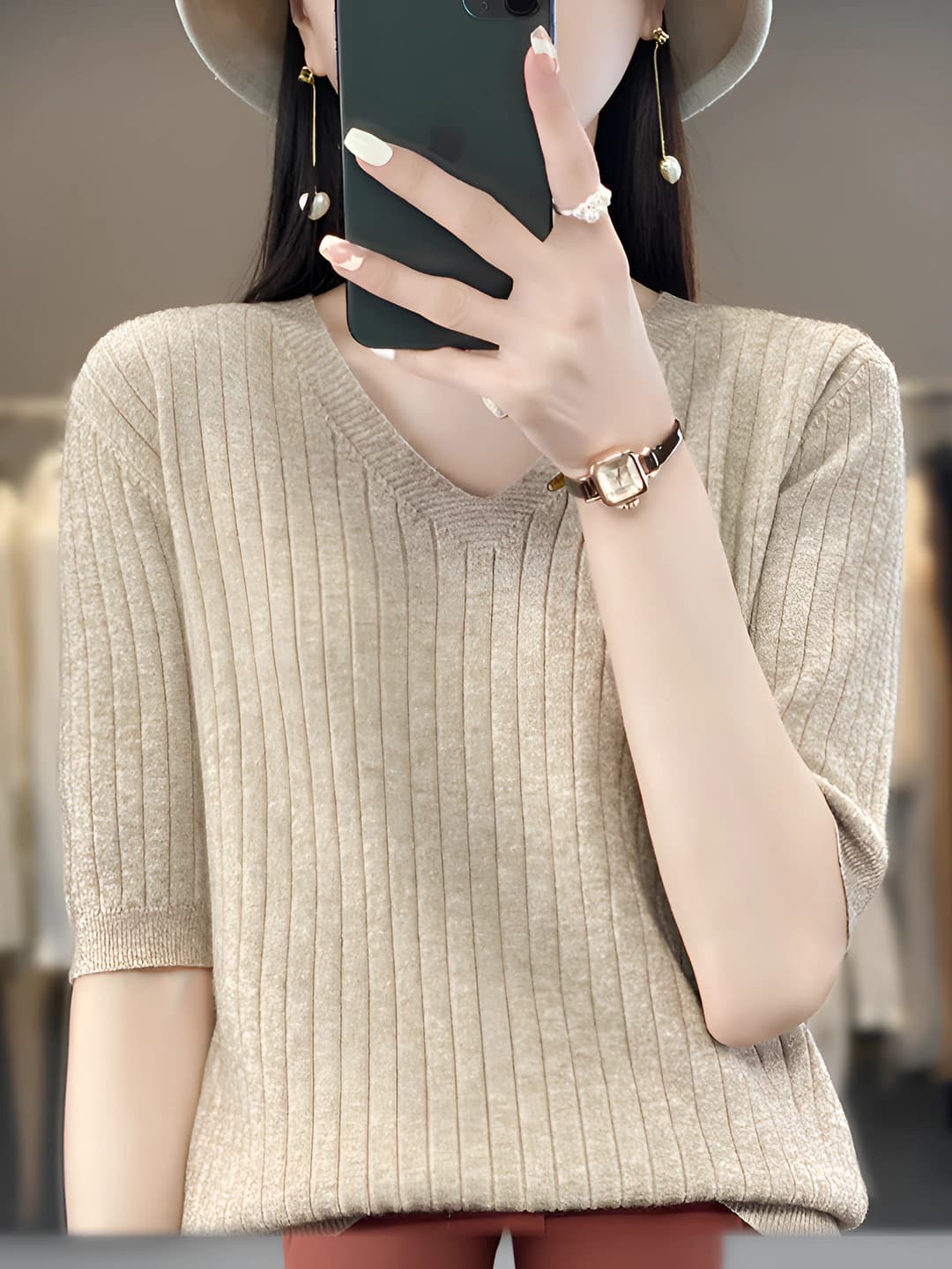 Elegant camel