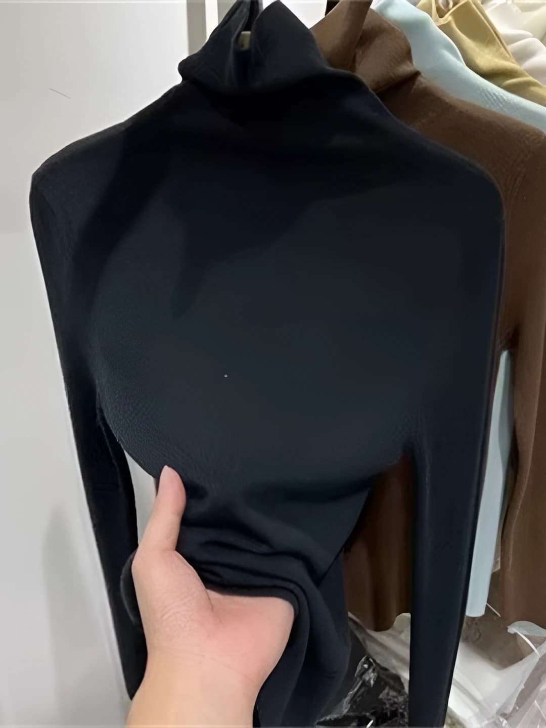 Чёрный