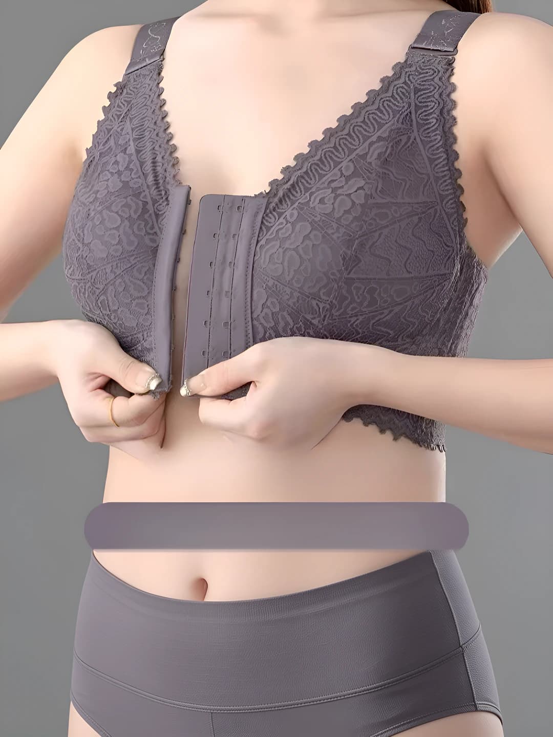 Women's front-closure wireless bra, 2026 summer, plus size, makes large bust look smaller, seamless, breathable, moisture-wicking, non-slip, underwear