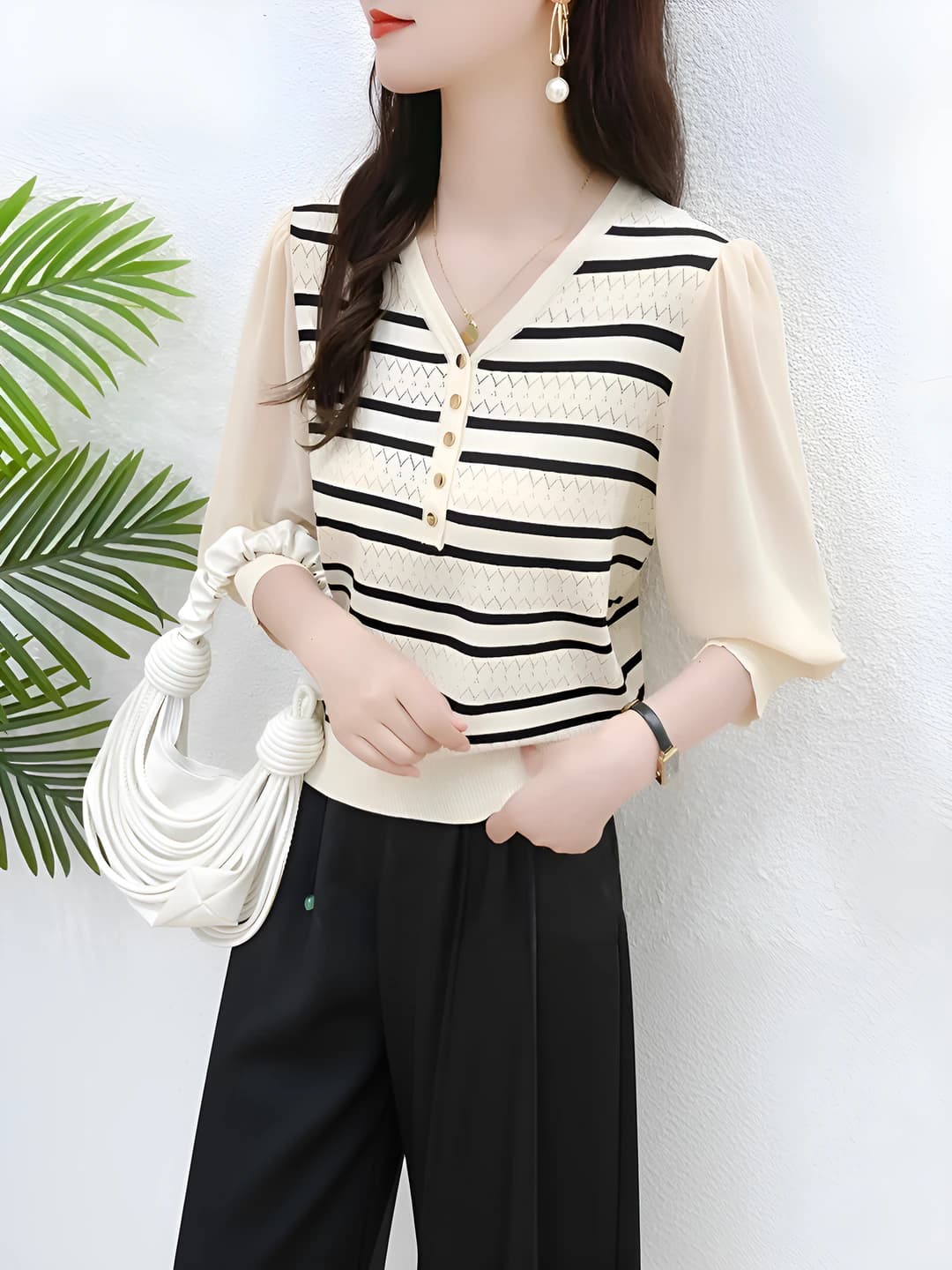 Women's spring striped knit pullover sweater, V-neck, three-quarter sleeve, loose fit, lace sleeves, casual style
