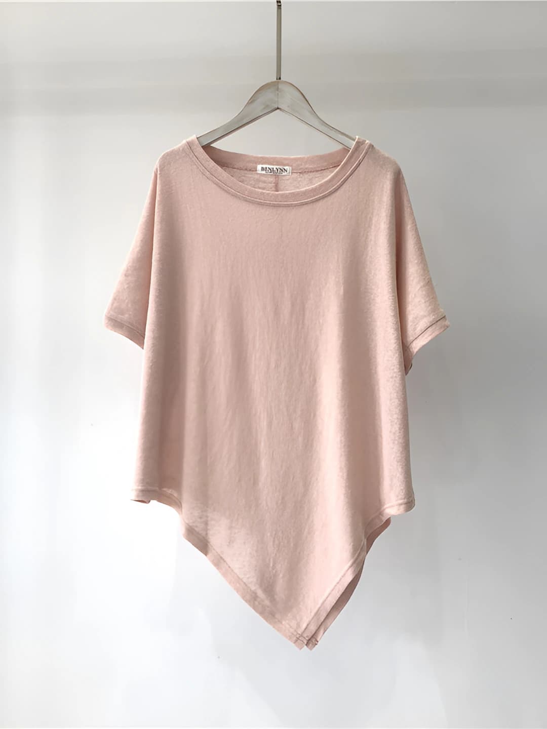 Women's summer short sleeve t-shirt with crew neck, loose fit, solid colour, irregular hem
