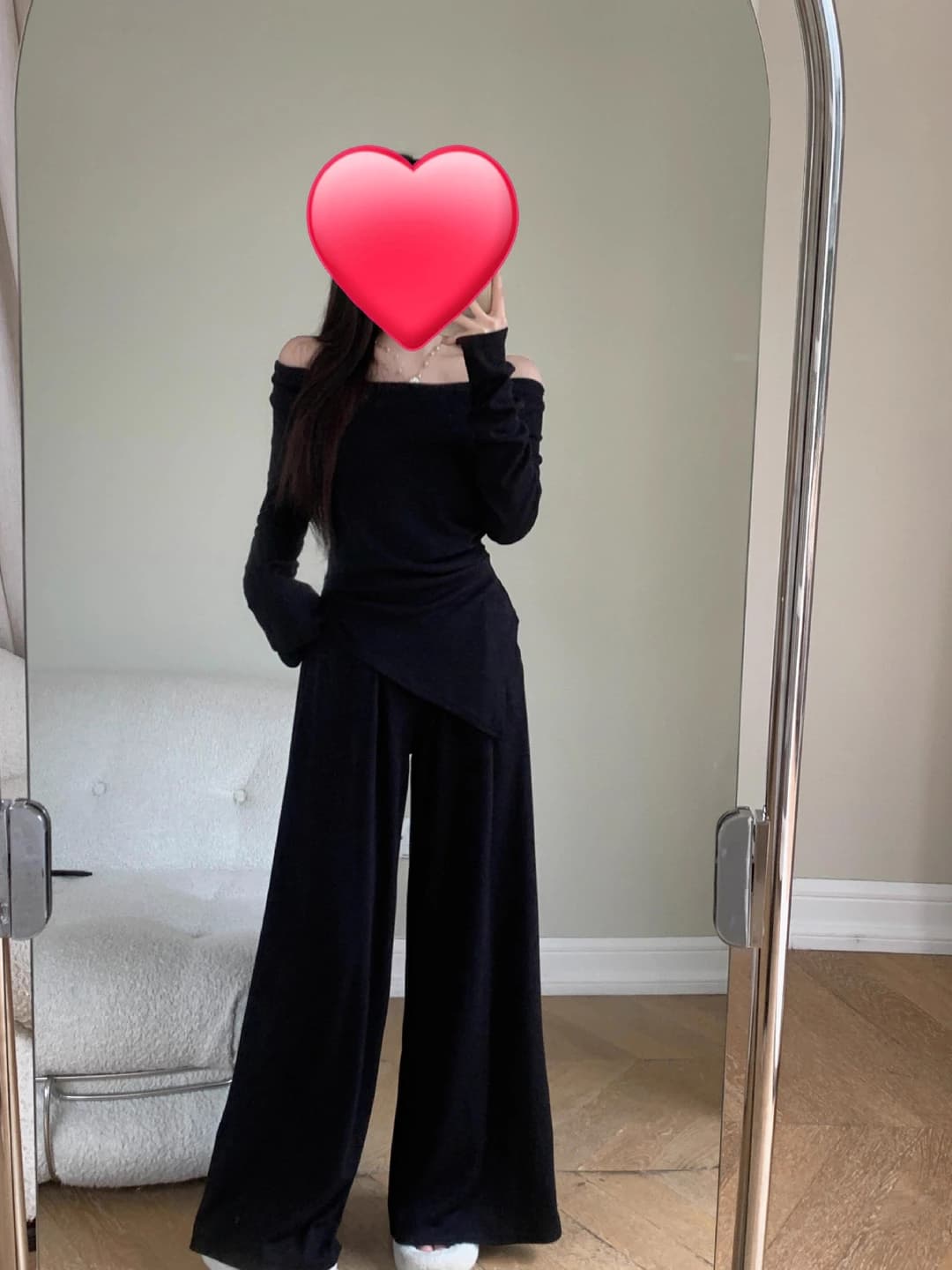 Black set