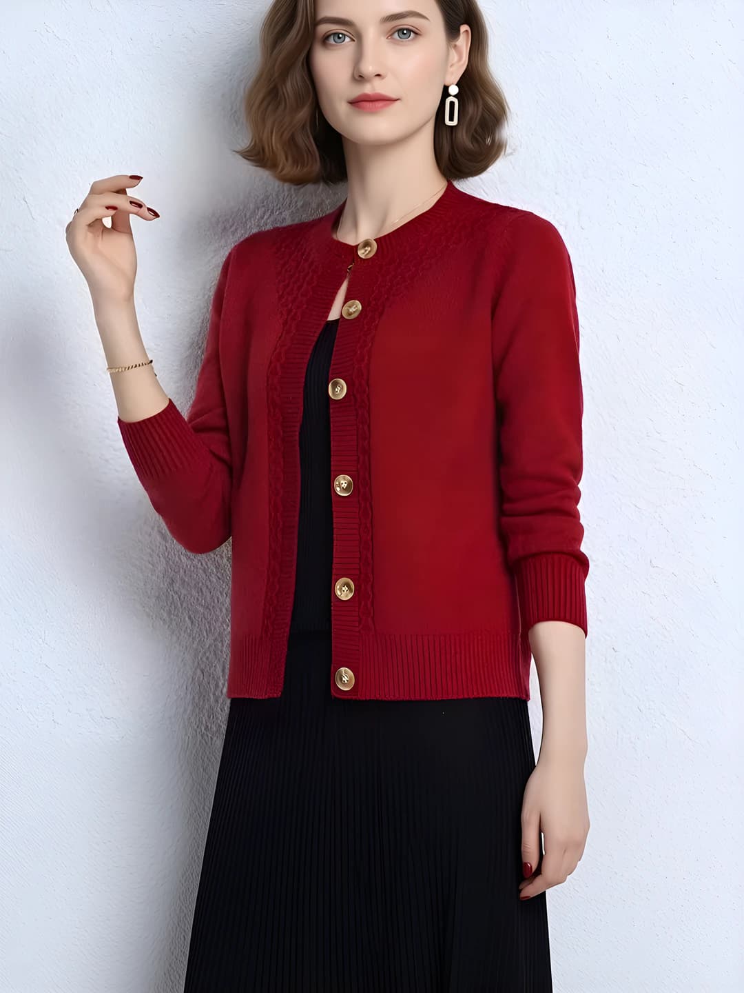 Women's autumn-winter cardigan, cropped, loose fit, solid colour, crew neck, long sleeve, single button closure