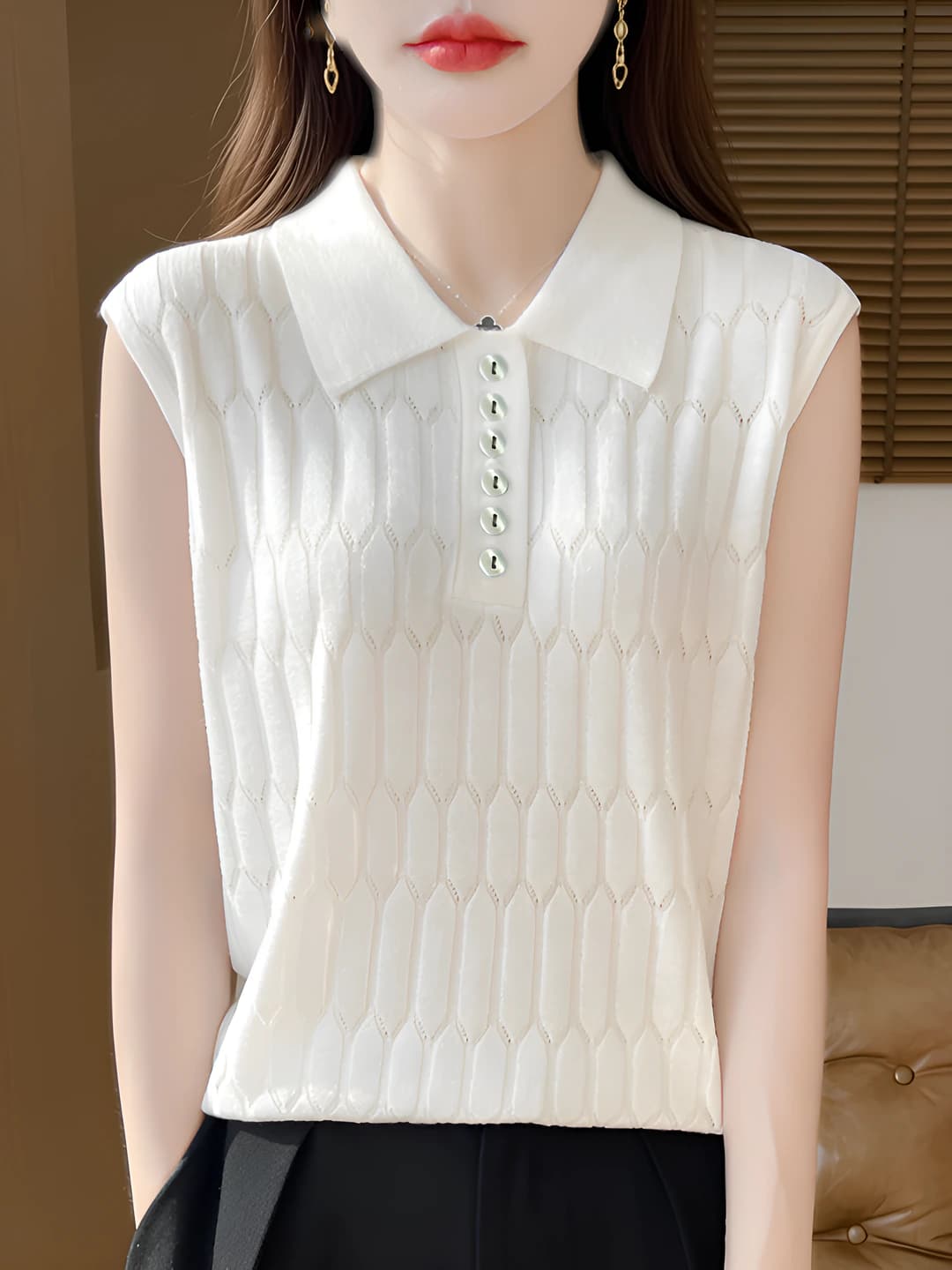 Ayollar uchun bahor-kuz yengsiz to'qima polo yoqali top, junli mato, bir rangli, bo'sh (oversize) kesim