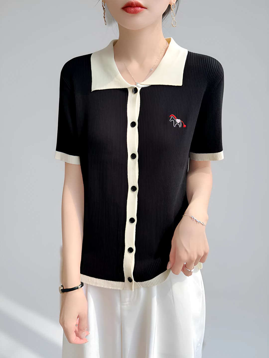 Women's 2026 spring-summer knit cardigan, ice-silk fabric, lapel collar, short sleeve, loose fit, embroidered animal pattern, color block
