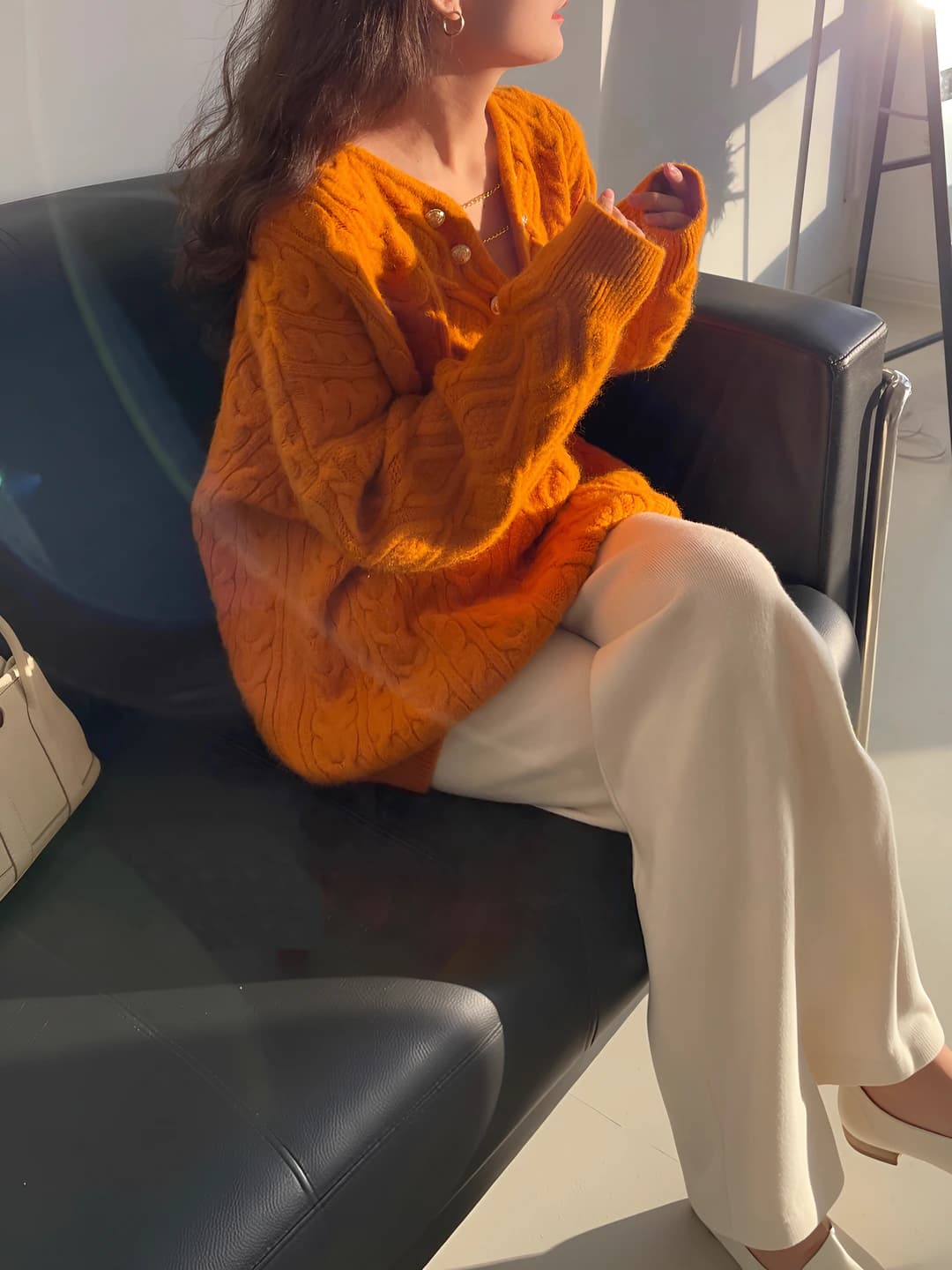 2777 Orange