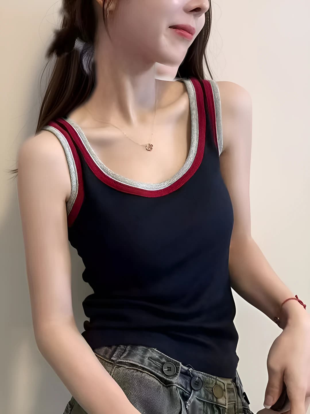 Women's summer tank top, slim fit, slimming, casual style