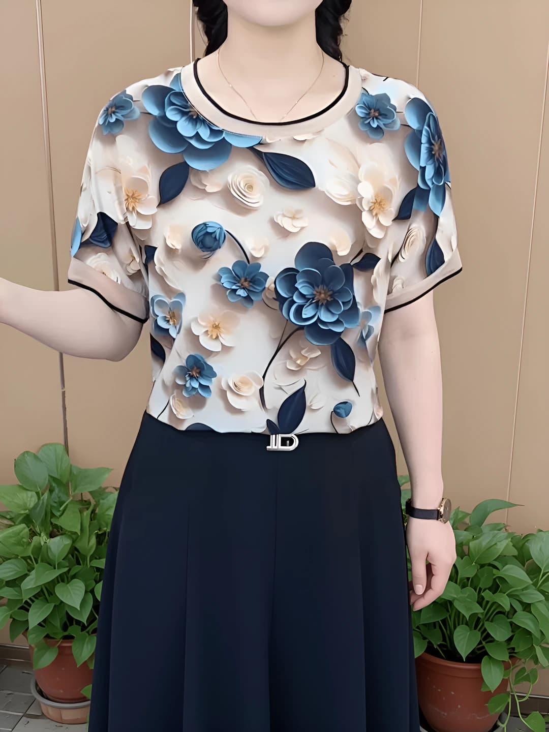 Women's plus size slimming printed crew neck short sleeve loose fit t-shirt