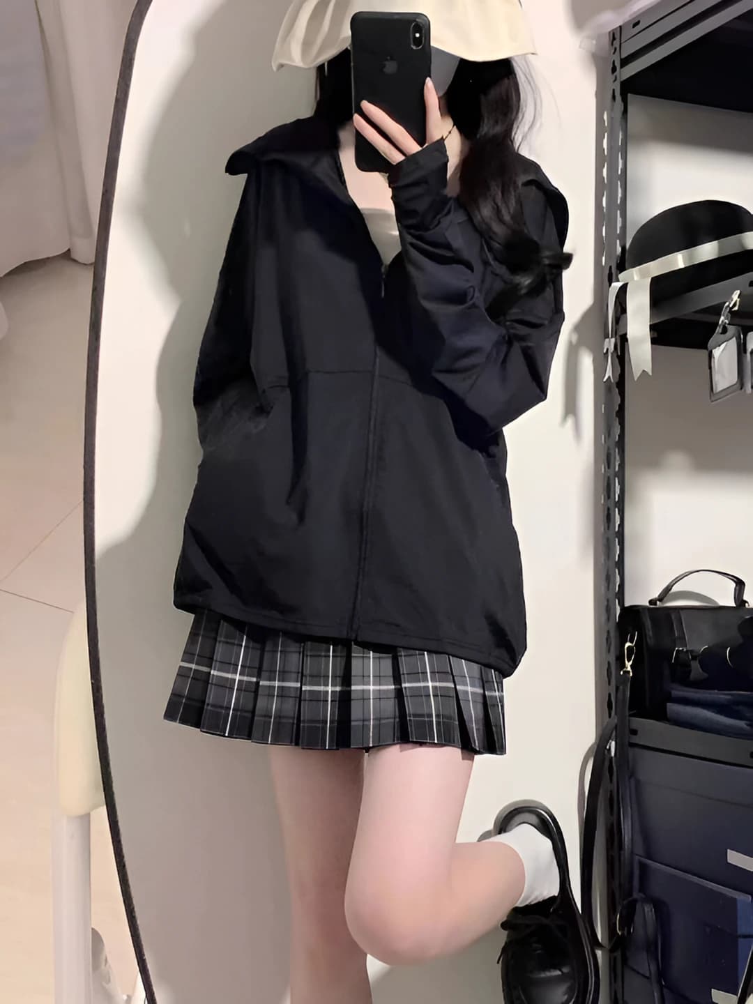 Qora muz ipak ko'ylak