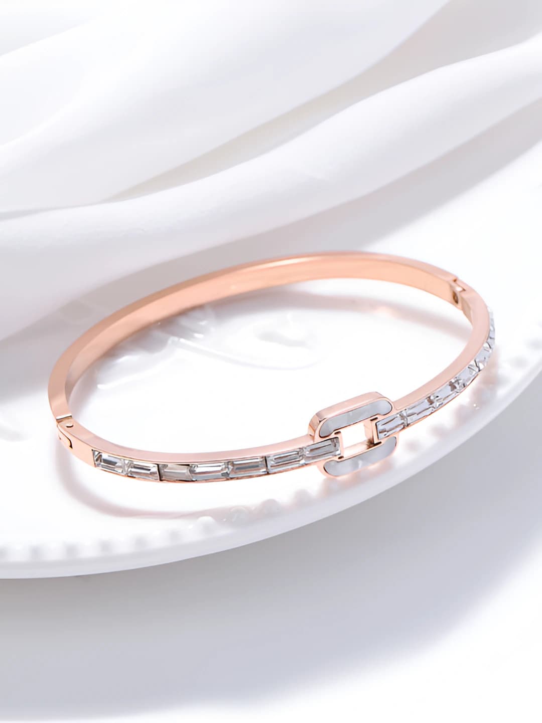 9945 - Rose gold