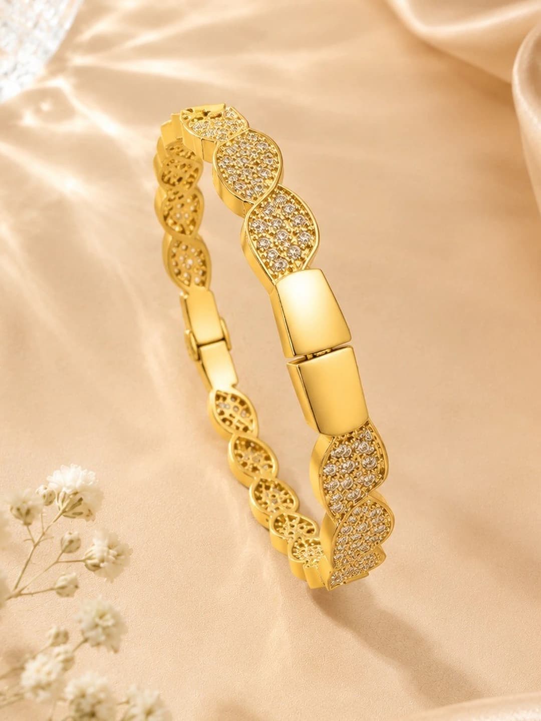 Women's full zirconia gold-tone geometric irregular shape fashion bracelet