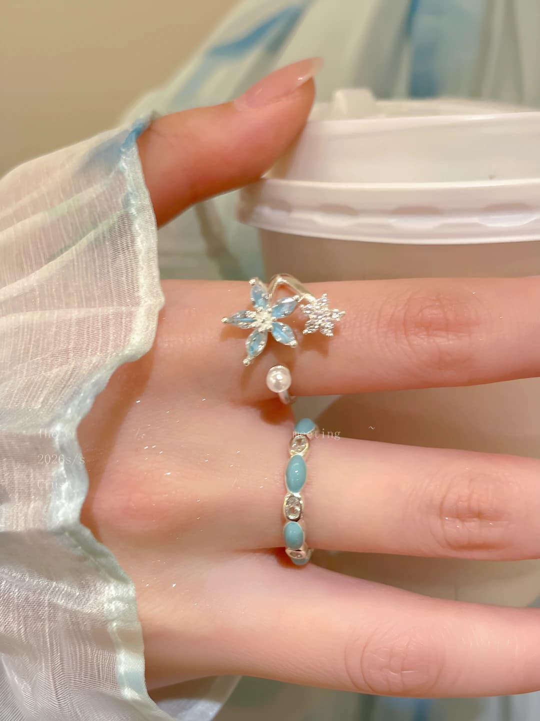 Women's blue flower, pearl and zircon ring, Korean style, unique design