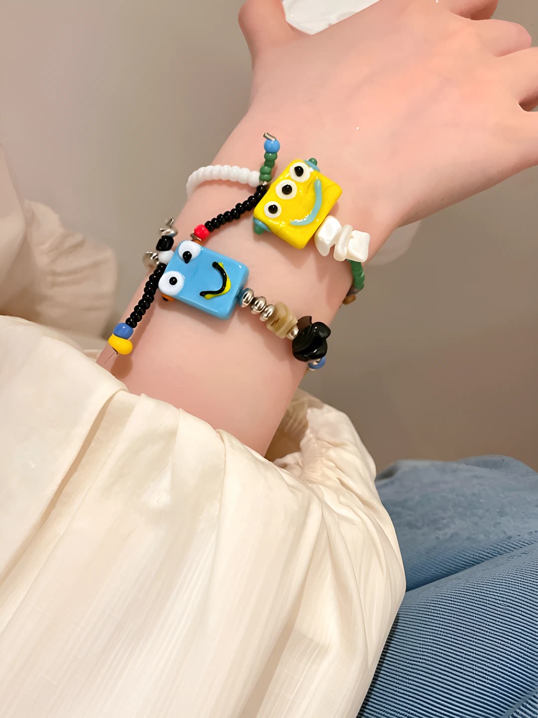 Women's stretch beaded bracelet with cartoon SpongeBob, 2026 summer accessory in Korean style