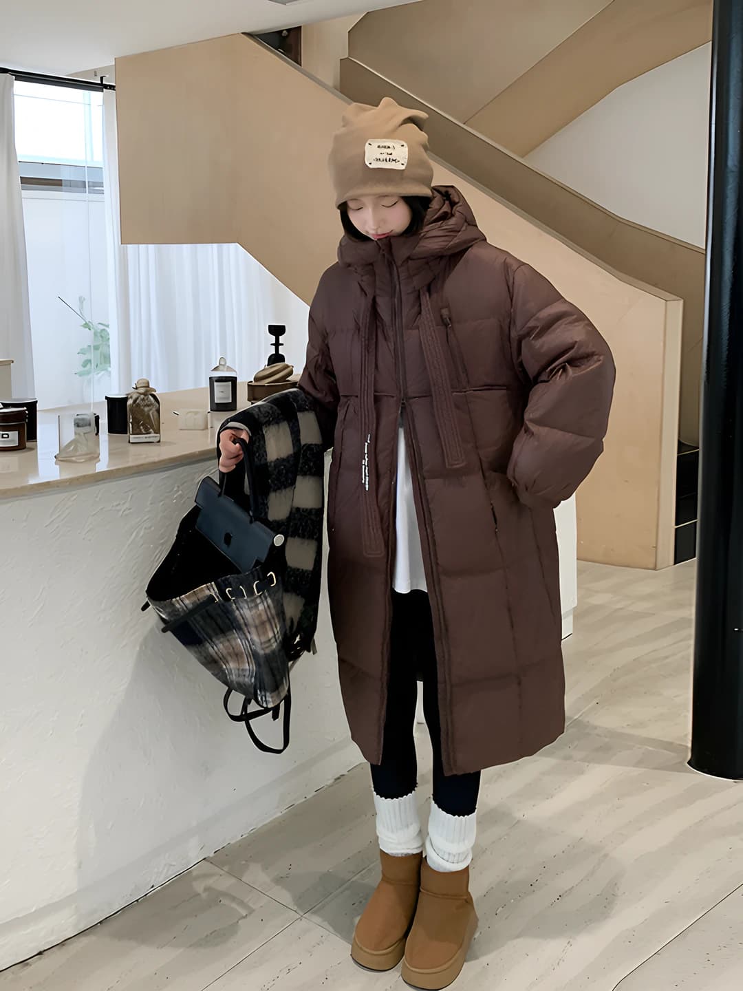 Women's down jacket, 2026 winter, Korean style, loose fit, thickened, white duck down, knee-length, warm, zip closure, long sleeve, mid-length