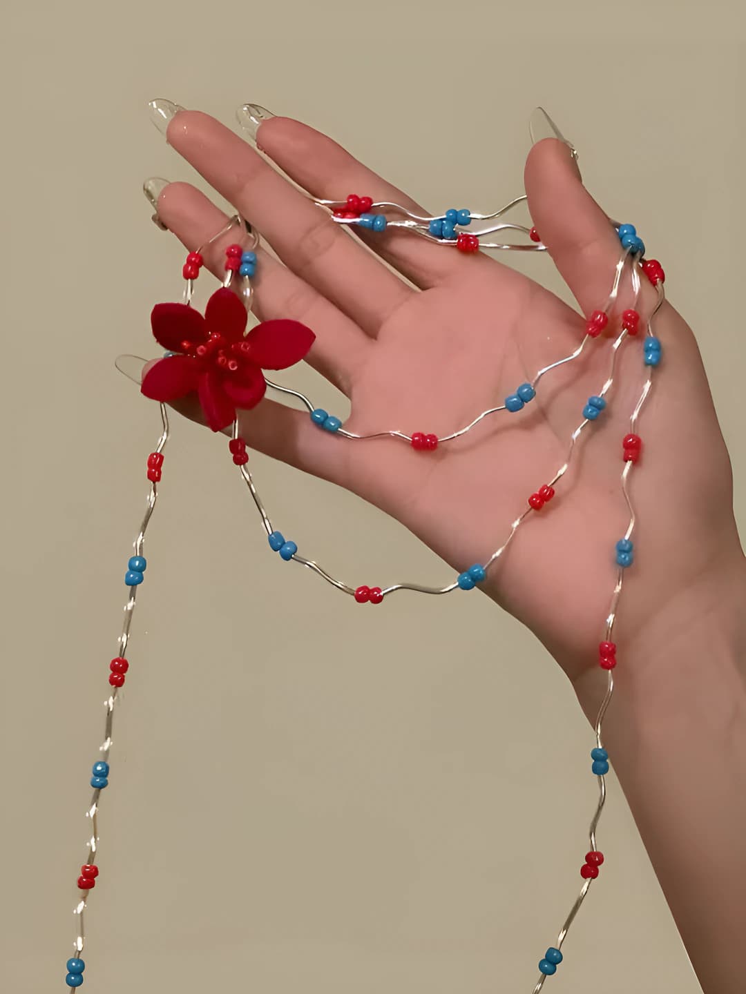 Цветочное ожерелье