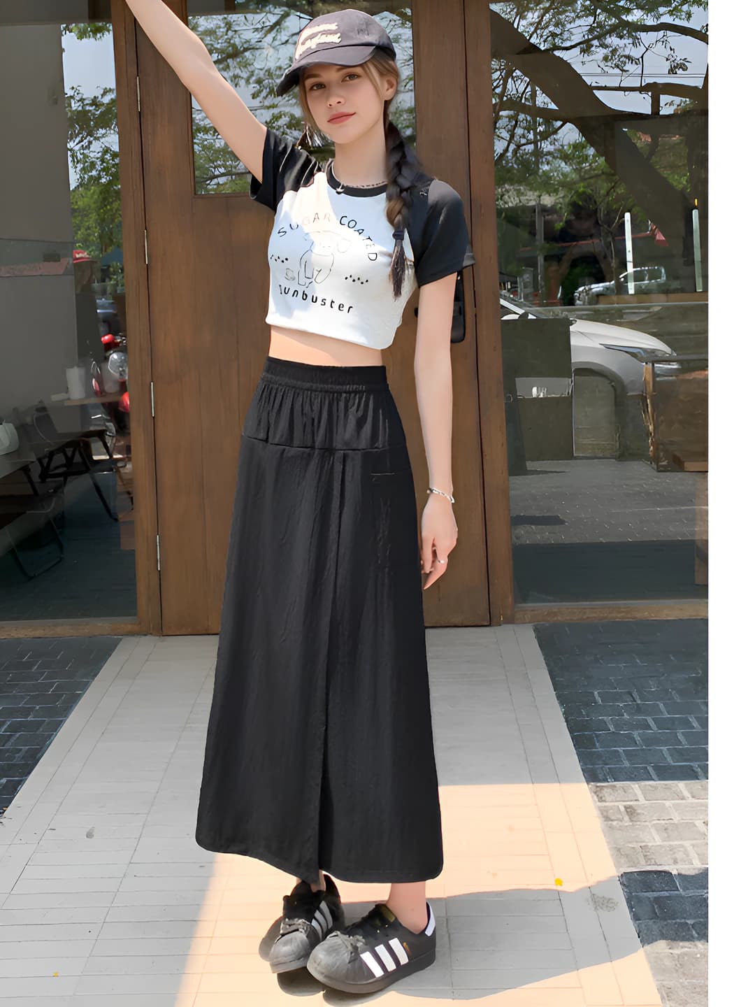 Black [tall]