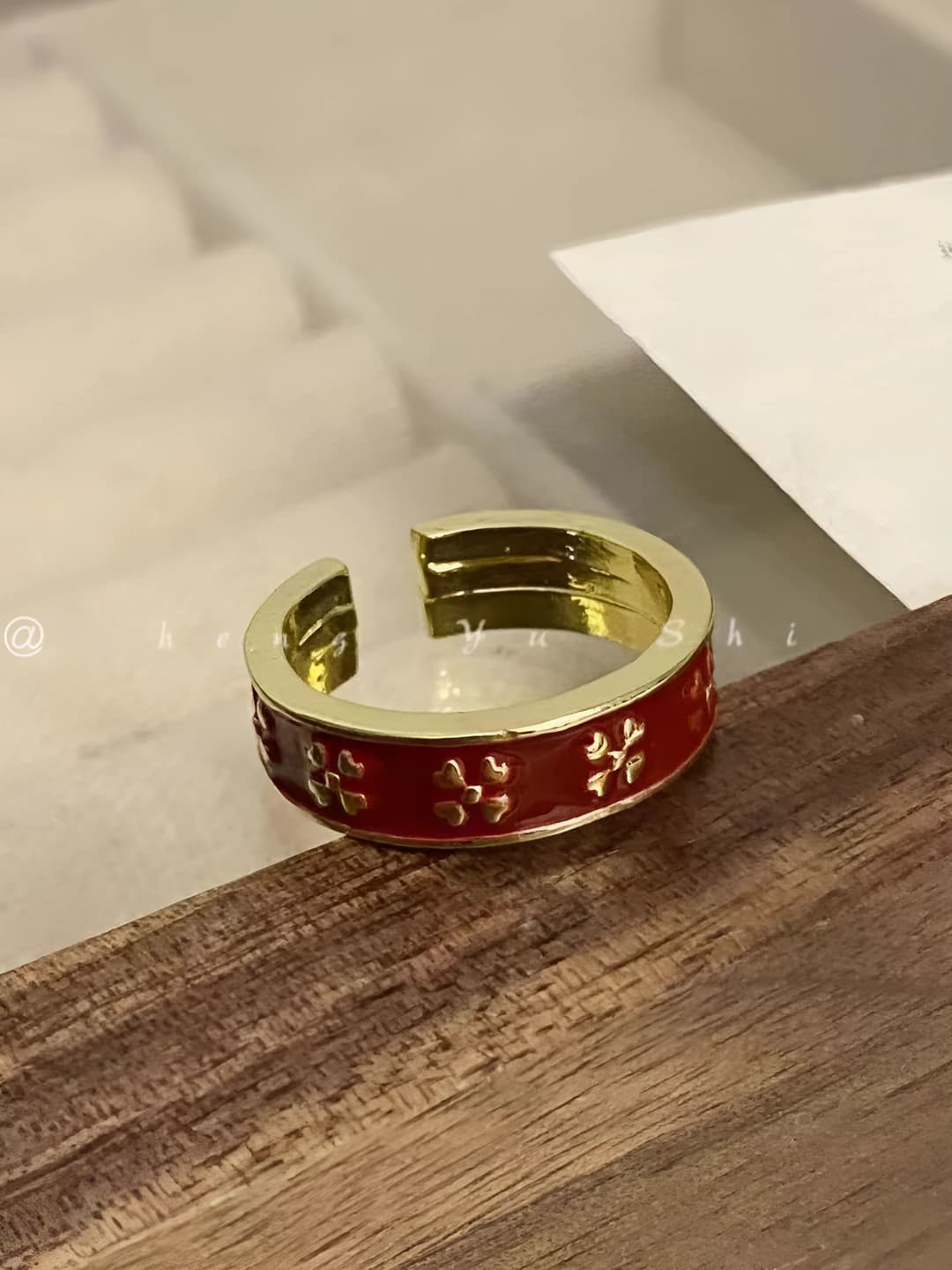 Red enamel ring