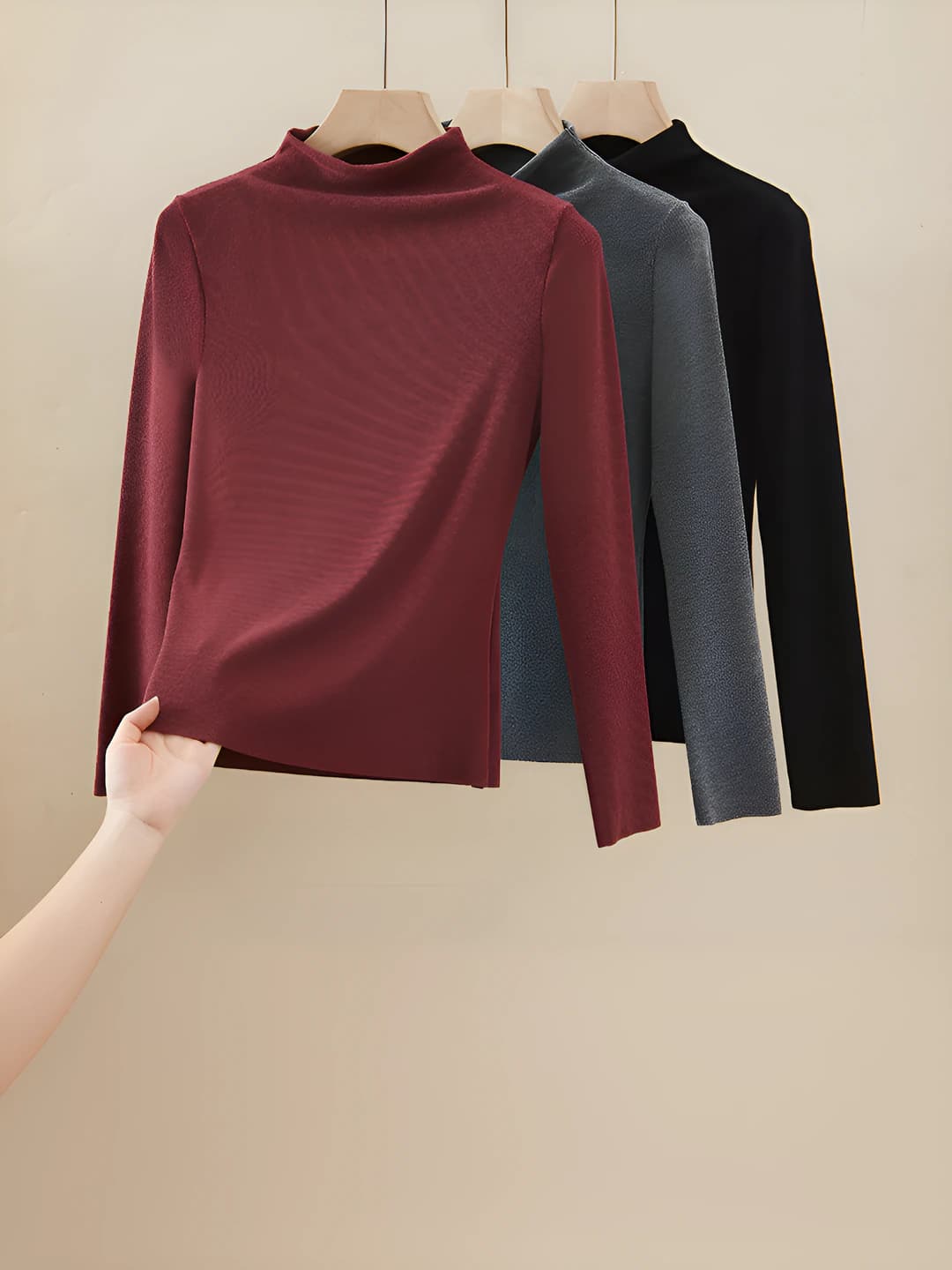 Women's thermal underwear top: mock neck, long sleeve, warm, slim fit, solid colour, seamless, autumn-winter