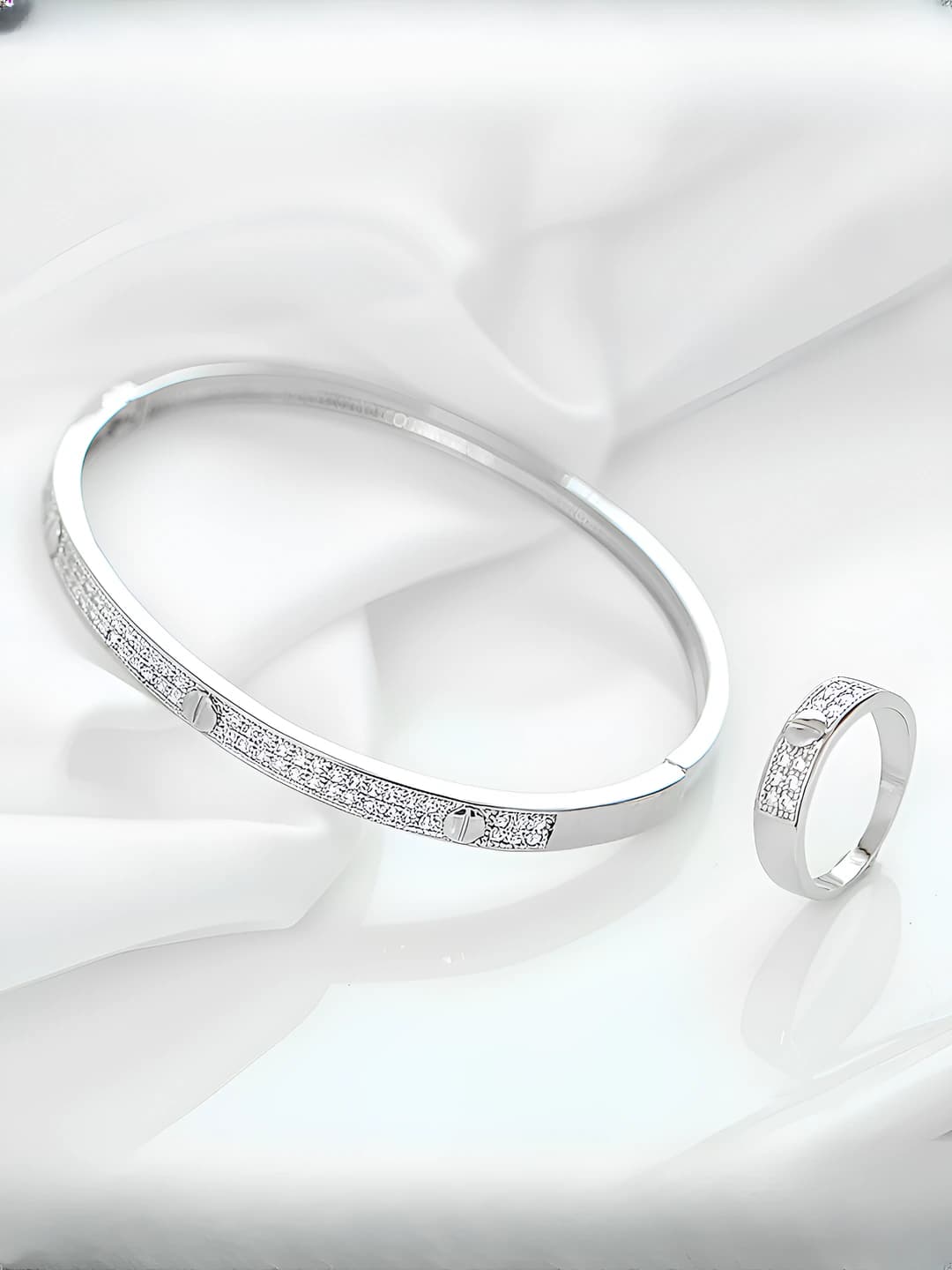 Women's Korean style bracelet with clasp, zircon and ten diamonds