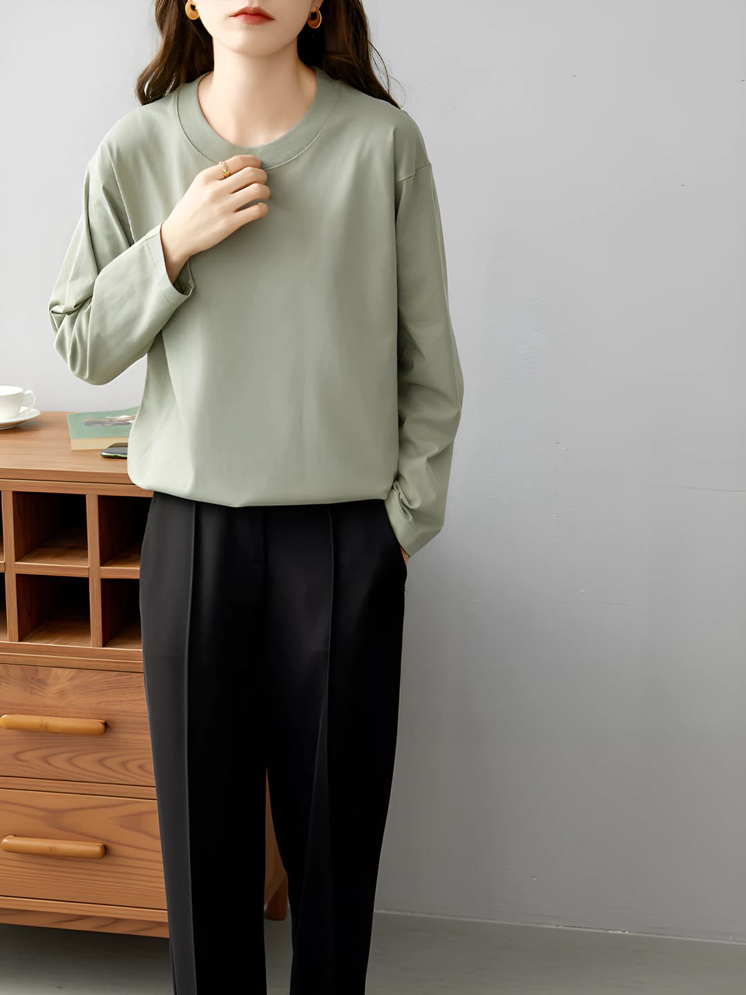 Limestone, crew neck, long sleeve