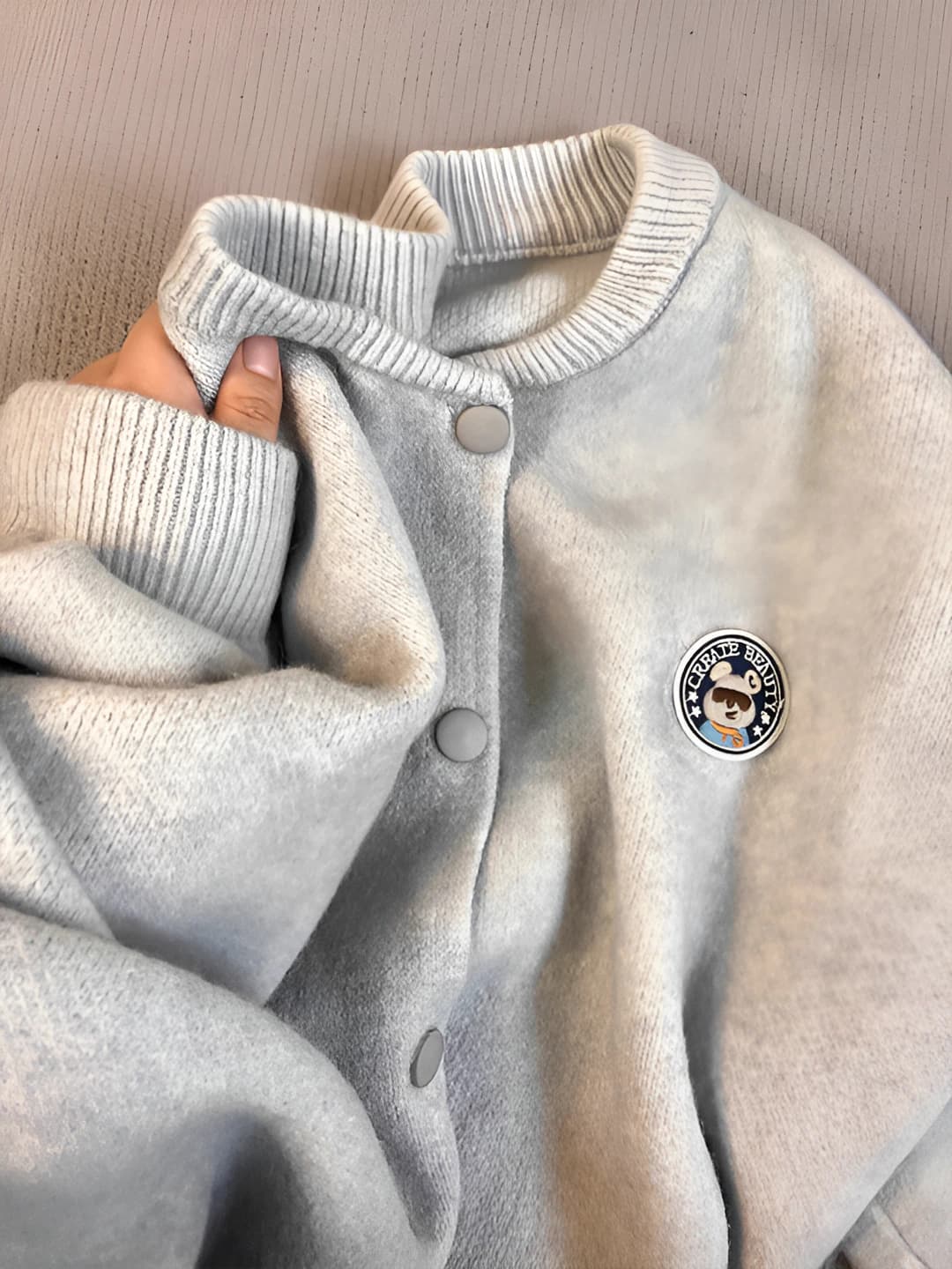Women's 2026 spring-autumn embroidered thickened cashmere cardigan, crew neck, long sleeve, loose fit, solid colour, outerwear